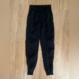 Lululemon Dance Studio Jogger